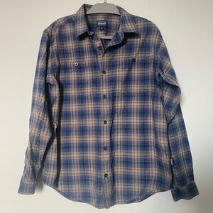 Patagonia Men’s Long Sleeve Organic Cotton Shirt